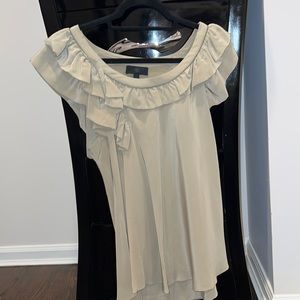 BANANA REPUBLIC BLACK LABEL RUFFLE AND ZIPPER DETAIL COLAR SLEEVE